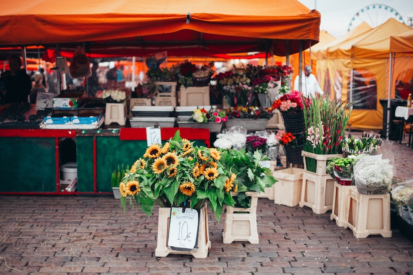  Tavoli Pieghevoli Per Mercatini