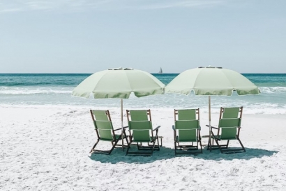 Sedie da spiaggia: i mille e un modello di Bertoni