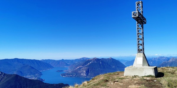 Trekking con tramonto magico - Monte Croce di Muggio